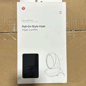 LULULEMON PULL ON HIJAB *NEVER WORN*